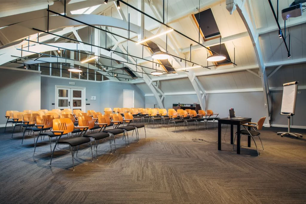 Landgoed-Oud-Poelgeest-bedrijfsuitje-teamuitje-teambuilding-groepsactiviteit-samenwerking-partner