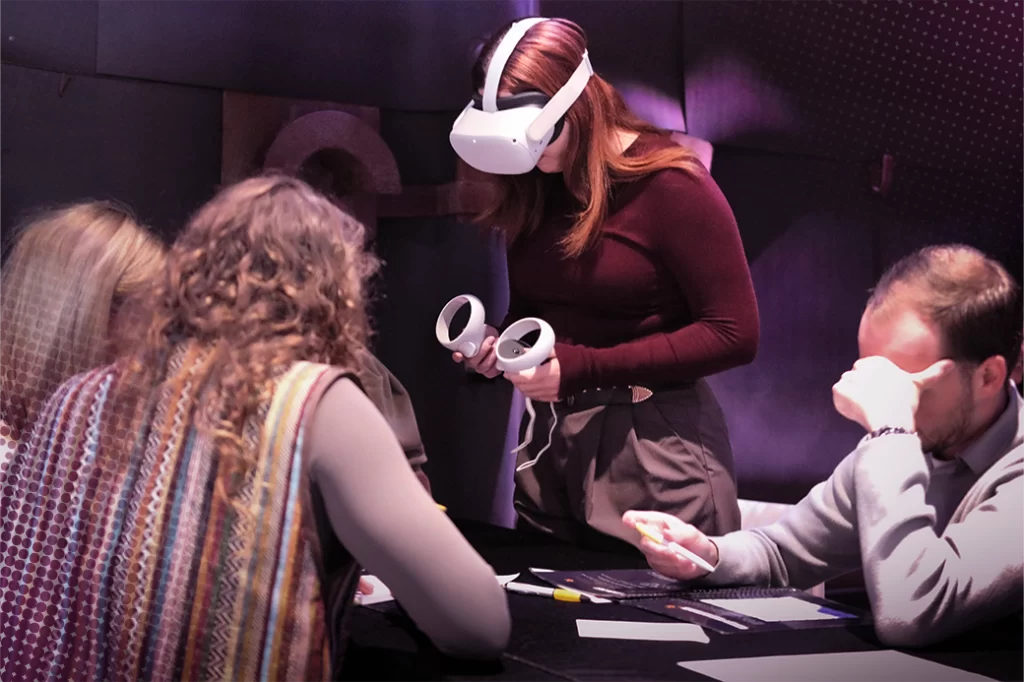 VR Teambuilding | Uitjesbazen | Bedrijfsuitje - Teamuitje - Afdelingsuitje - Teambuilding - Personeelsuitje - Groepsactiviteit