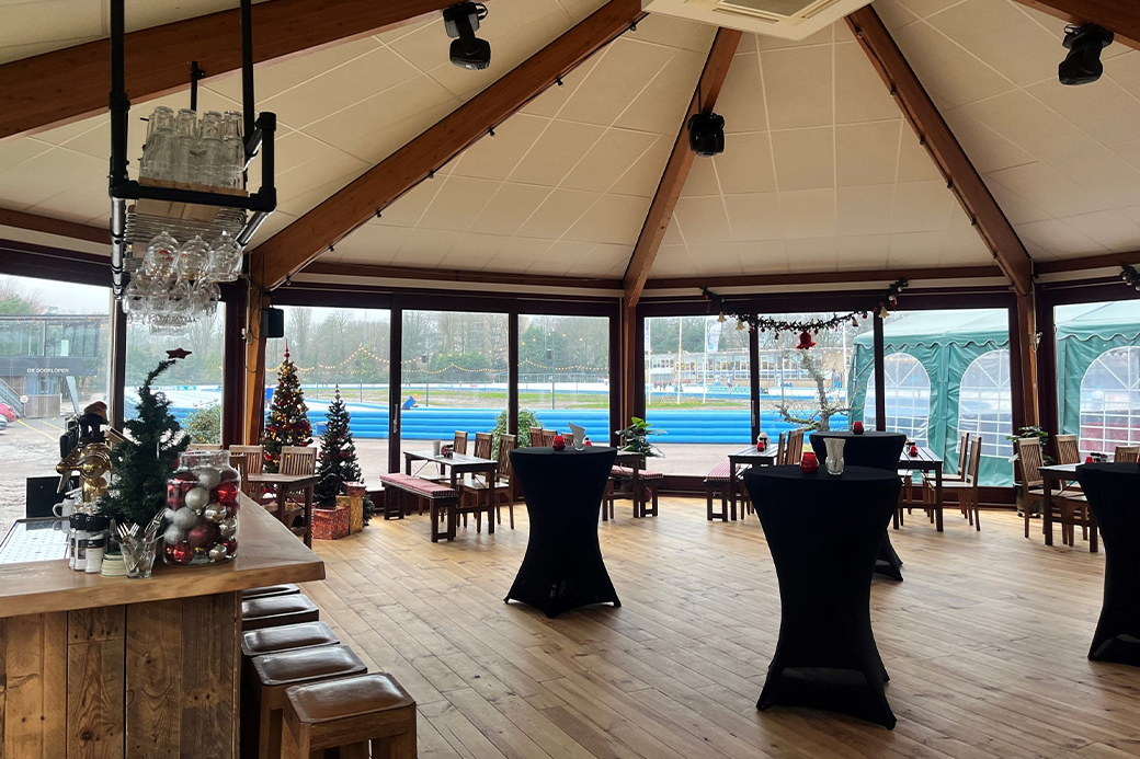 Jaap Eden | Samenwerking en partner locatie | Bedrijfsuitje - teambuilding activiteiten - teamuitje | IJsbaan Amsterdam